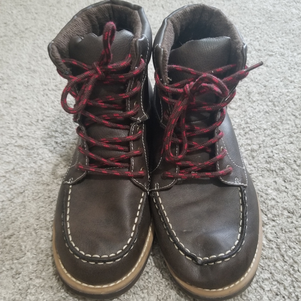 Sperry boots